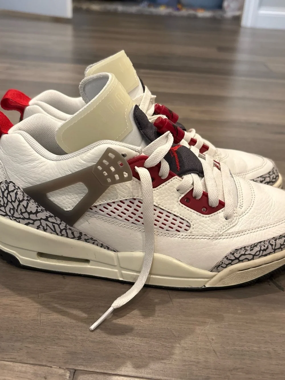 Jordan White, Black & Red Men's Basketball Sneakers